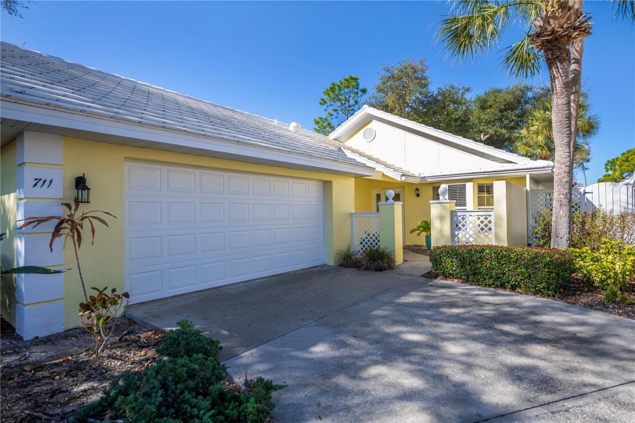 711 Brightside Crescent Drive, Venice, FL 34293 Photo
