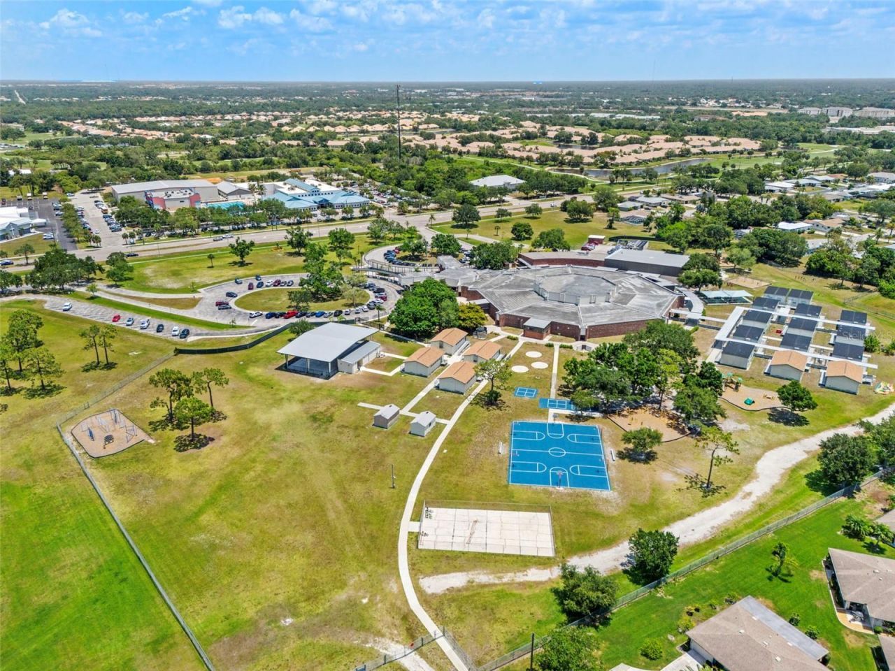 1260 Lakeside Drive, Venice, FL 34293 Photo