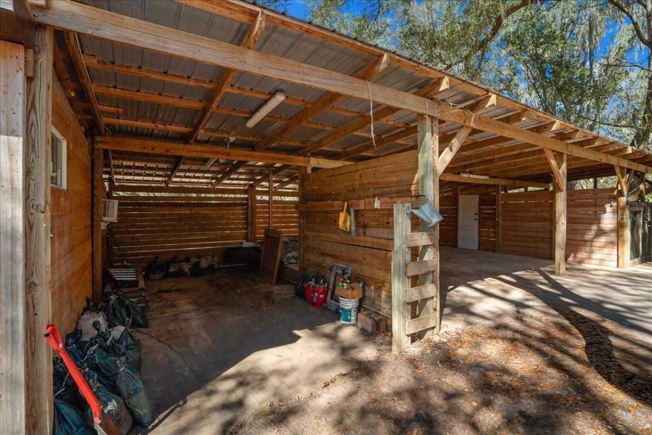 5824 SE 185th Avenue, Micanopy, FL 32667 Photo