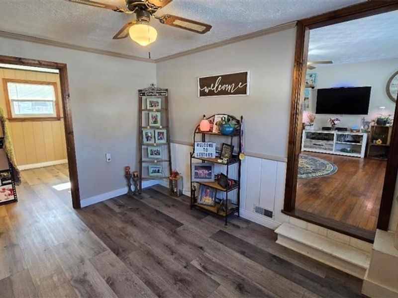 201 W Poplar Street, Phillipsburg, OH 45354 Photo 6