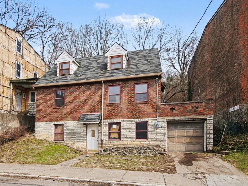 638 Delhi Avenue, Cincinnati, OH 45204 Photo 1