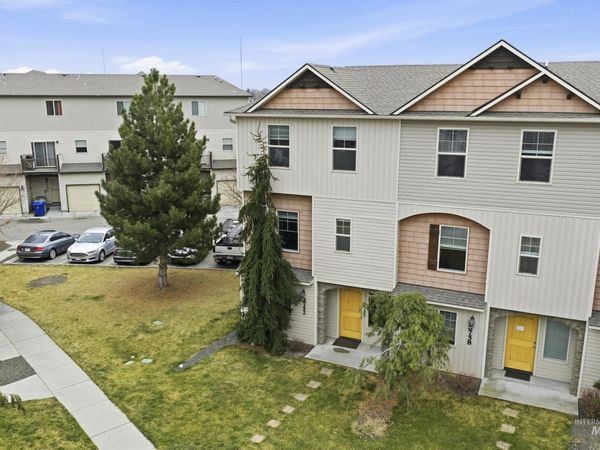 8752 W Pine Valley Lane, Boise, ID 83709