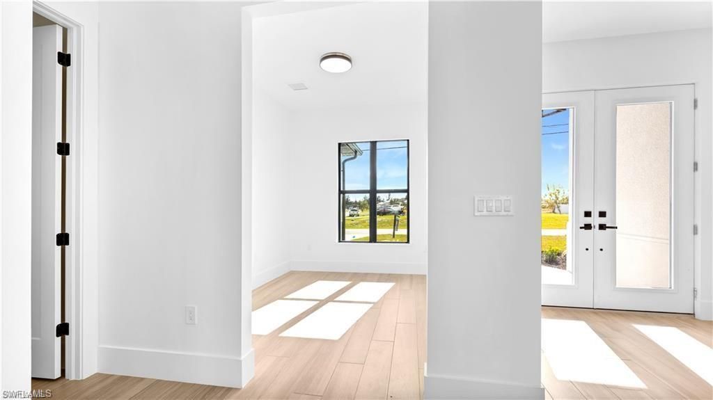 117 NE 5th Ter, Cape Coral, FL 33909 Photo