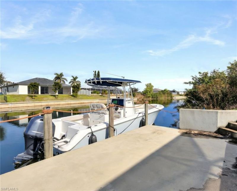 117 NE 5th Ter, Cape Coral, FL 33909 Photo