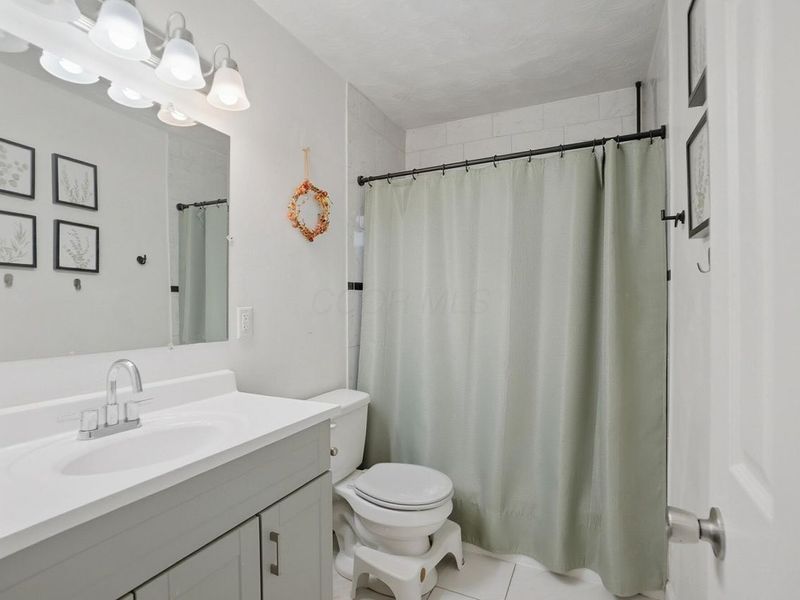 990 E 21st Avenue, Columbus, OH 43211 Photo 11