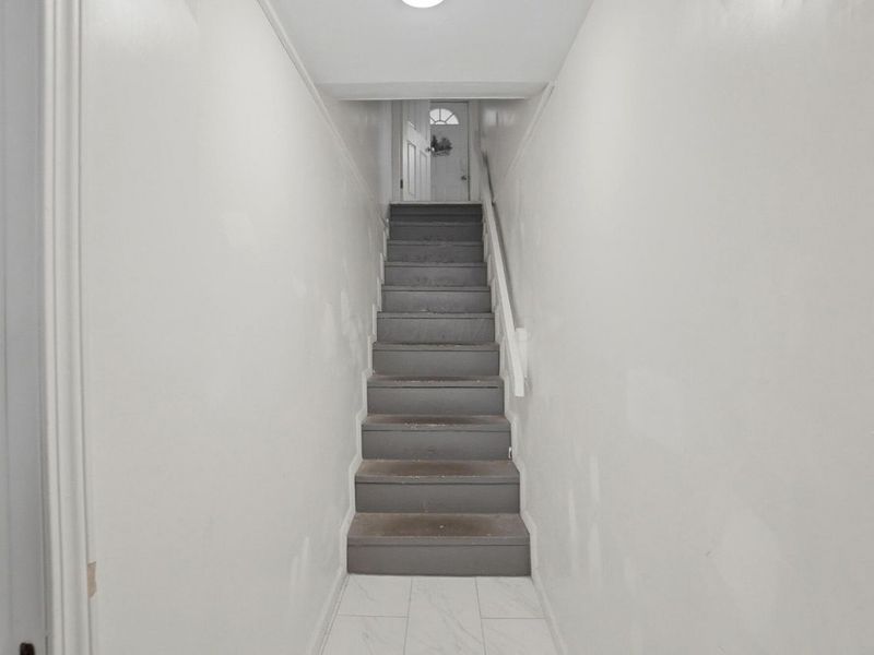 990 E 21st Avenue, Columbus, OH 43211 Photo 16