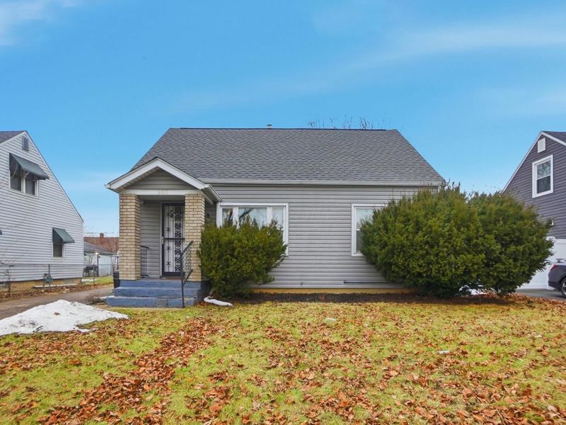 990 E 21st Avenue, Columbus, OH 43211 Photo 2