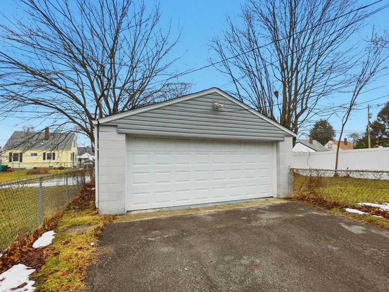 990 E 21st Avenue, Columbus, OH 43211 Photo 24