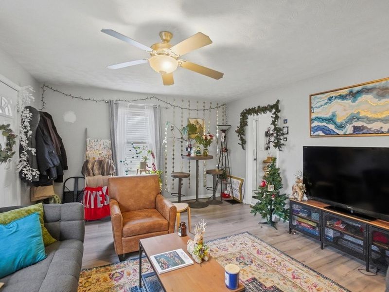 990 E 21st Avenue, Columbus, OH 43211 Photo 5