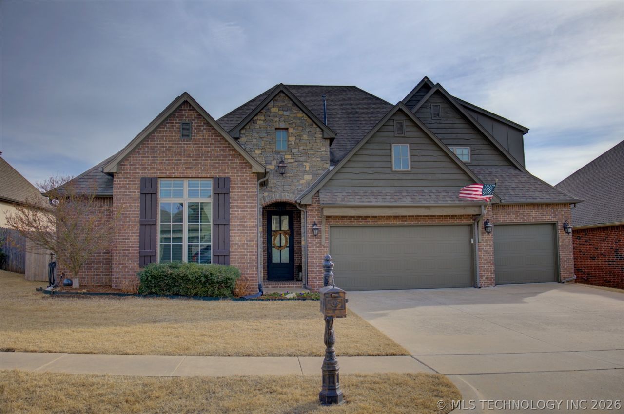 5830 E 144th Street S, Bixby, OK 74008 Main Photo