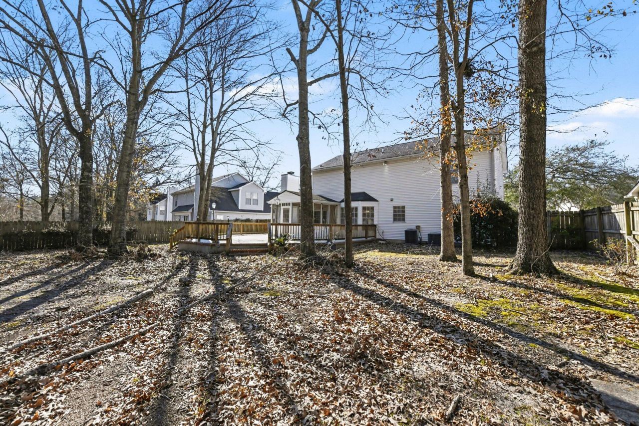 104 N Pembroke Drive Photo 33