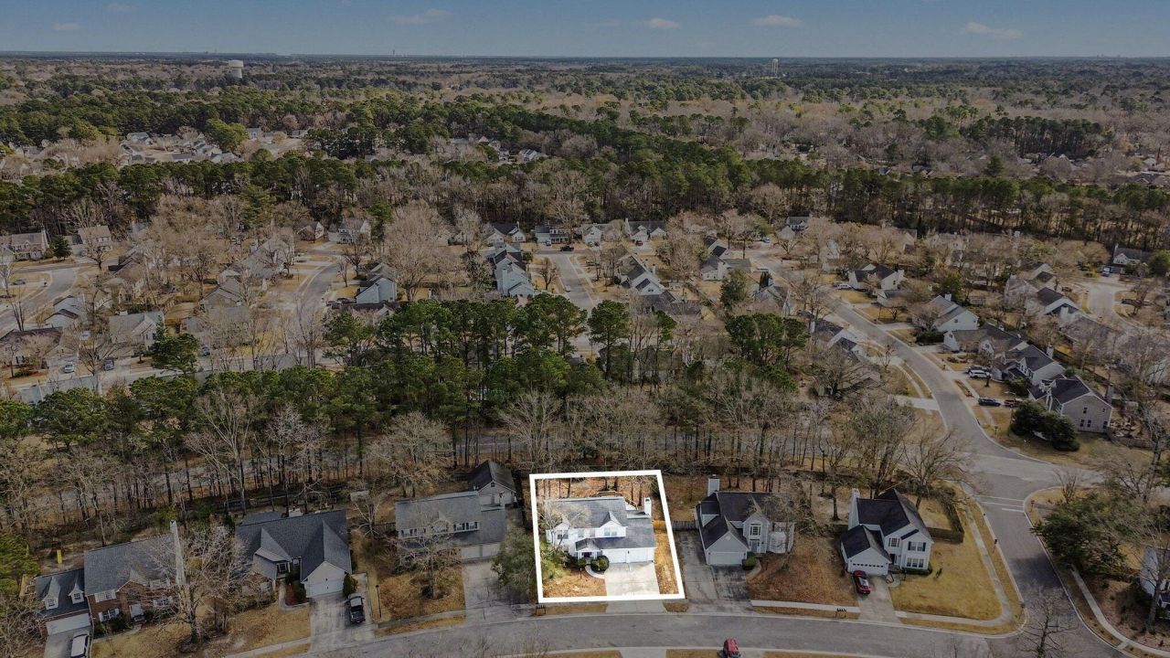 104 N Pembroke Drive Photo 35