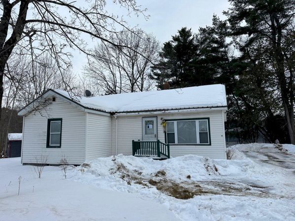 88 Belgrade Road, Oakland, ME 04963