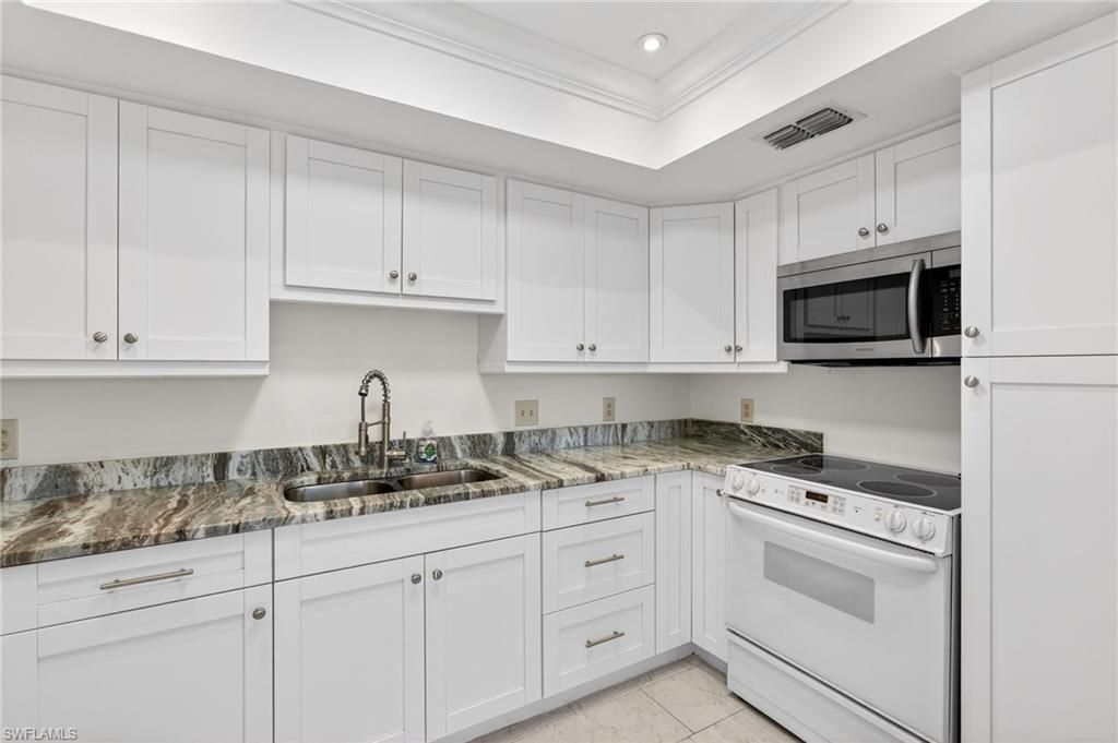 3916 SE 11th Pl, Unit 503, Cape Coral, FL 33904 Photo