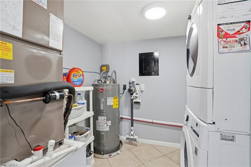 1009 SE 46th Ln, Unit 104, Cape Coral, FL 33904 Photo