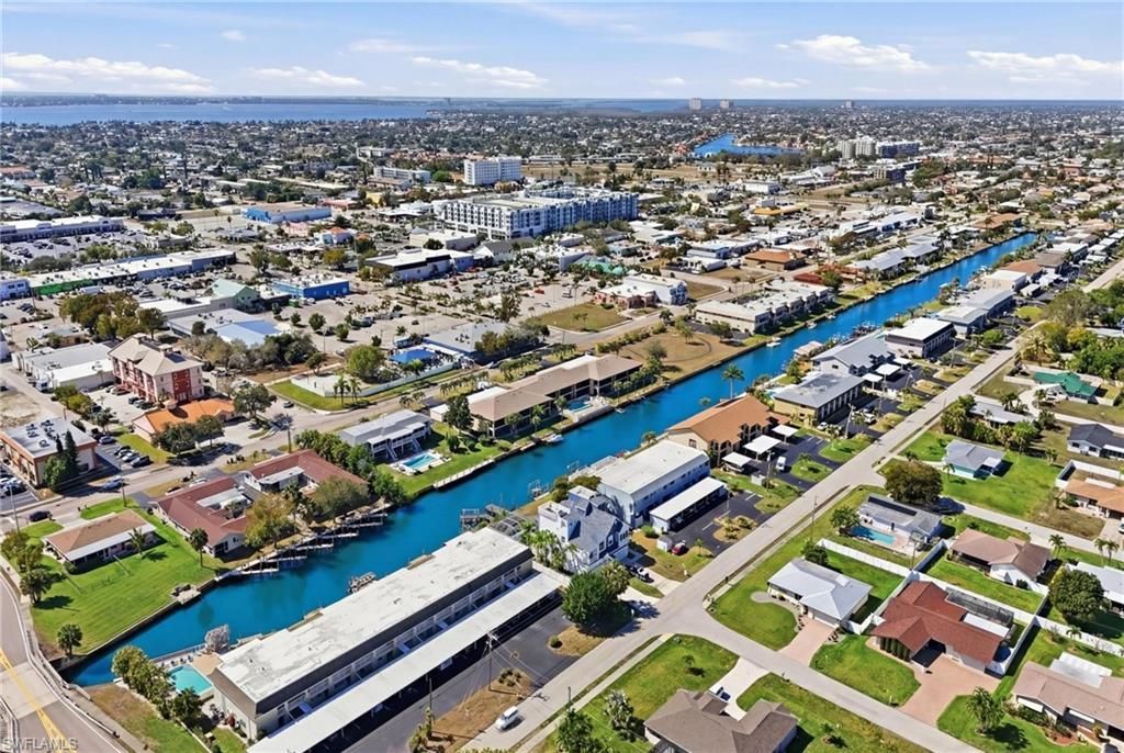 1009 SE 46th Ln, Unit 104, Cape Coral, FL 33904 Photo