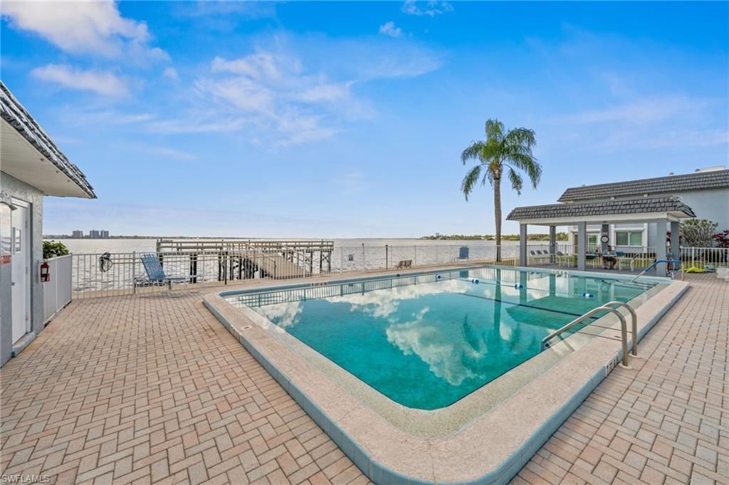 3364 N Key Dr, Unit 8, North Fort Myers, FL 33903 Photo