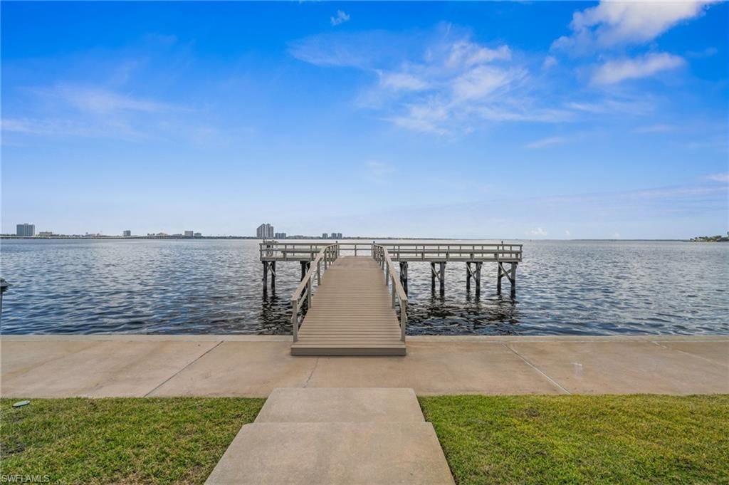 3364 N Key Dr, Unit 8, North Fort Myers, FL 33903 Photo