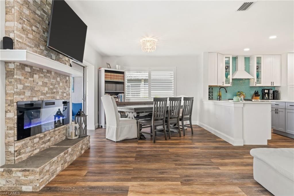 3364 N Key Dr, Unit 8, North Fort Myers, FL 33903 Photo