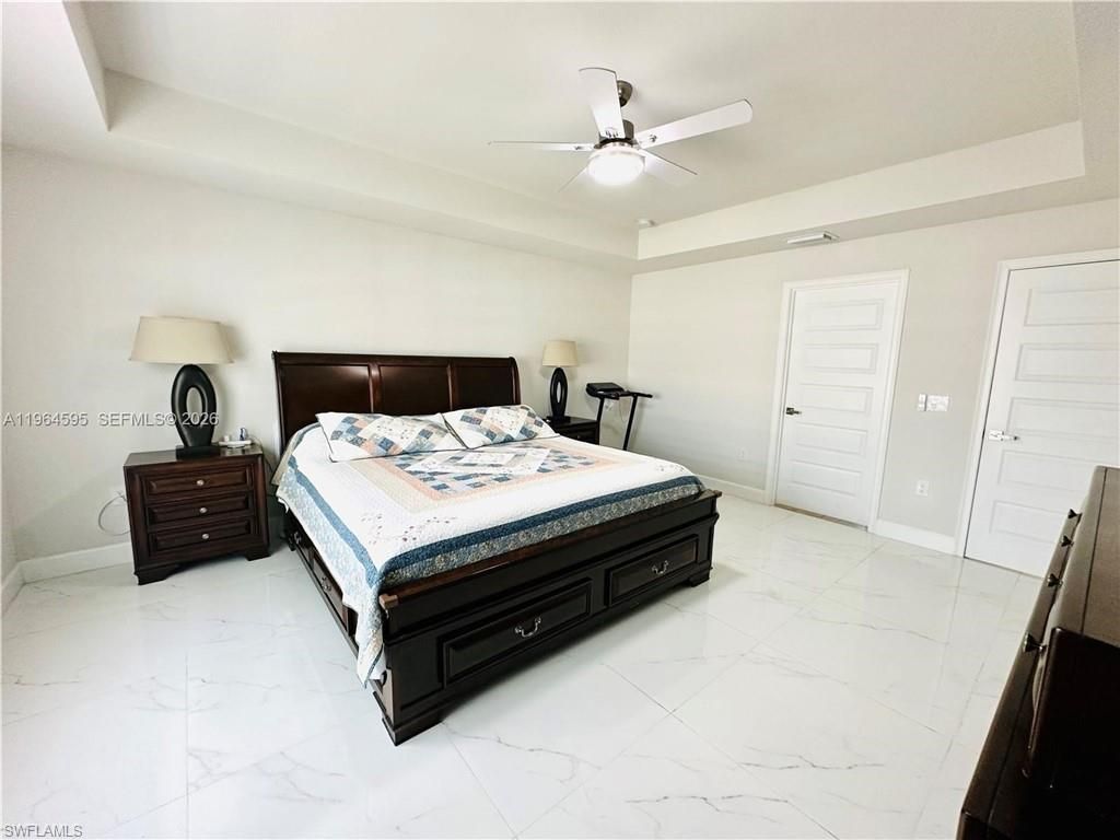 1137 NE 4th Pl, Cape Coral, FL 33909 Photo