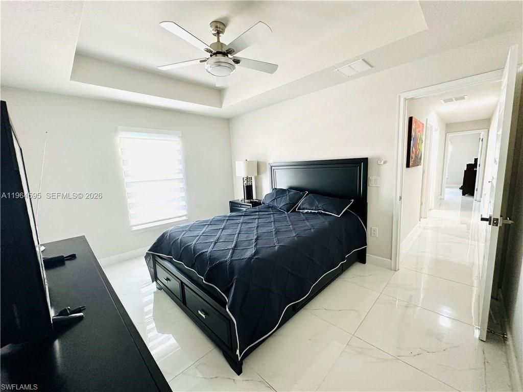 1137 NE 4th Pl, Cape Coral, FL 33909 Photo