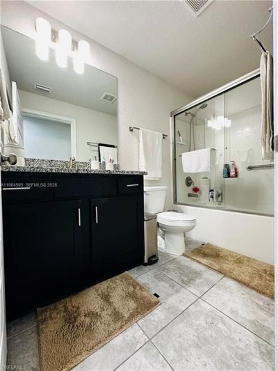 1137 NE 4th Pl, Cape Coral, FL 33909 Photo