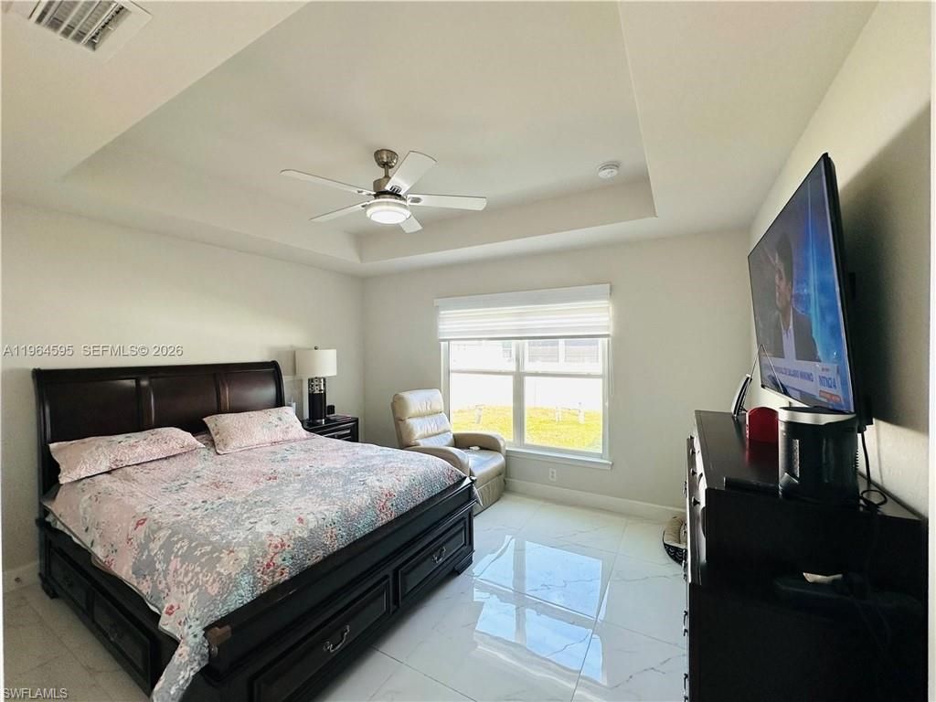 1137 NE 4th Pl, Cape Coral, FL 33909 Photo