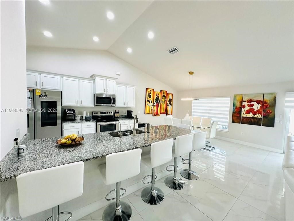 1137 NE 4th Pl, Cape Coral, FL 33909 Photo