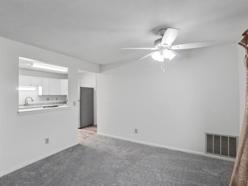 3594 Homelawn Avenue, Unit 14, Cheviot, OH 45211 Photo 10