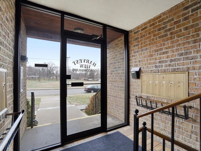 3594 Homelawn Avenue, Unit 14, Cheviot, OH 45211 Photo 11