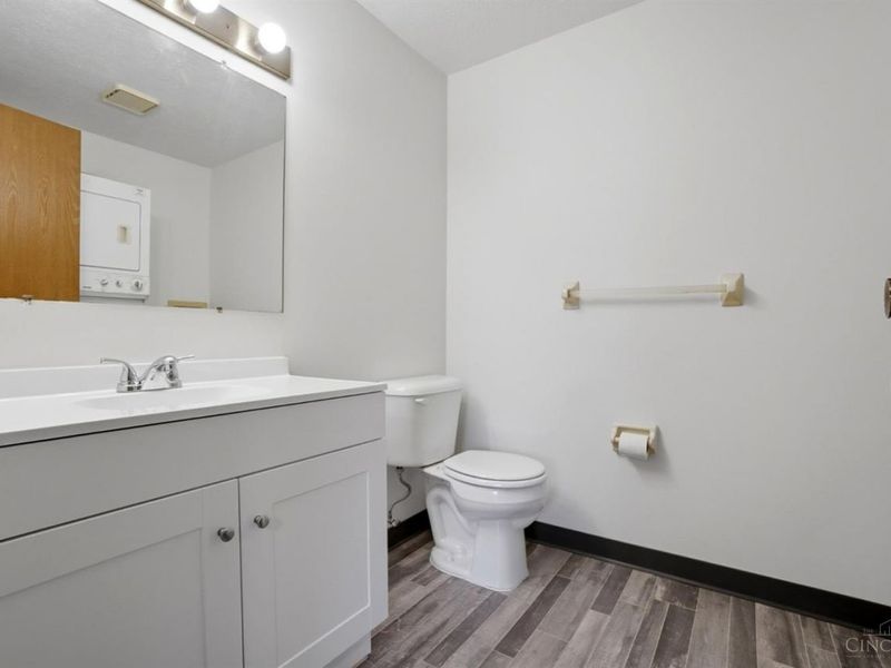 3594 Homelawn Avenue, Unit 14, Cheviot, OH 45211 Photo 21