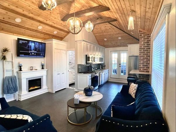 192 Beach 109th Street , Rockaway Park, NY 11694