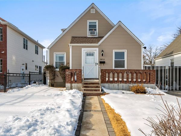 269-15 Union Turnpike, New Hyde Park, NY 11040