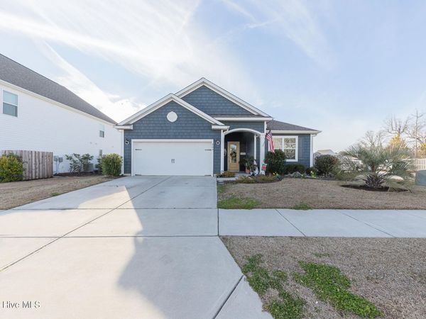 209 Edgewater Way, Surf City, NC 28445
