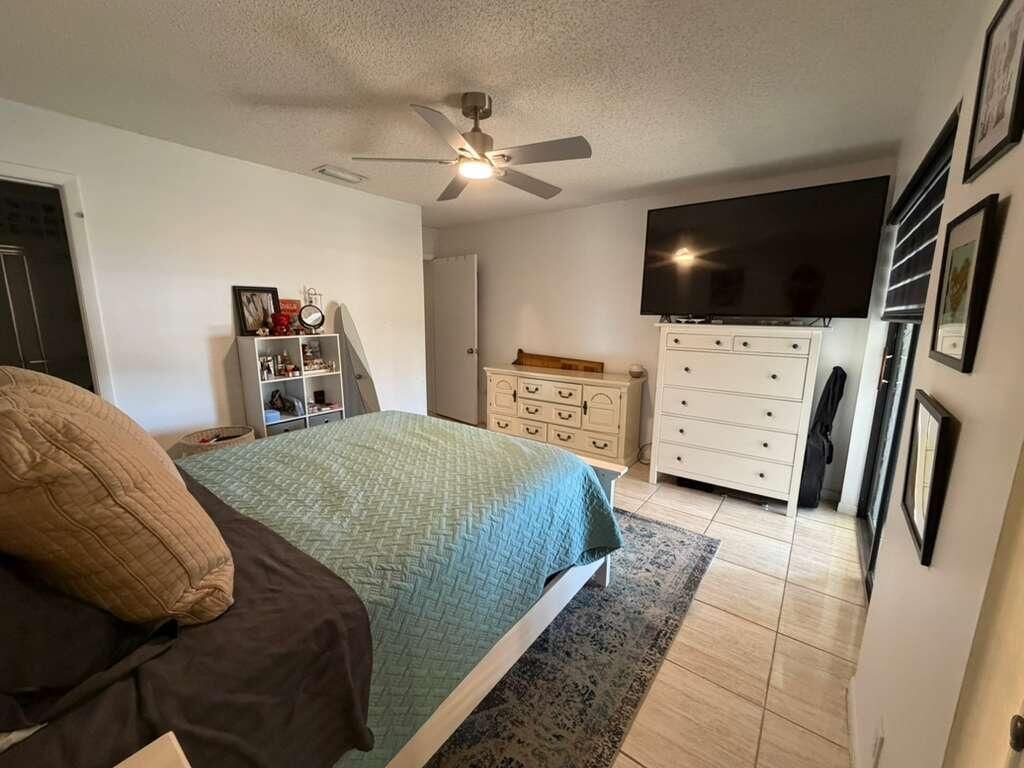 1017 Green Pine Boulevard, Unit F, West Palm Beach, FL 33409 Photo