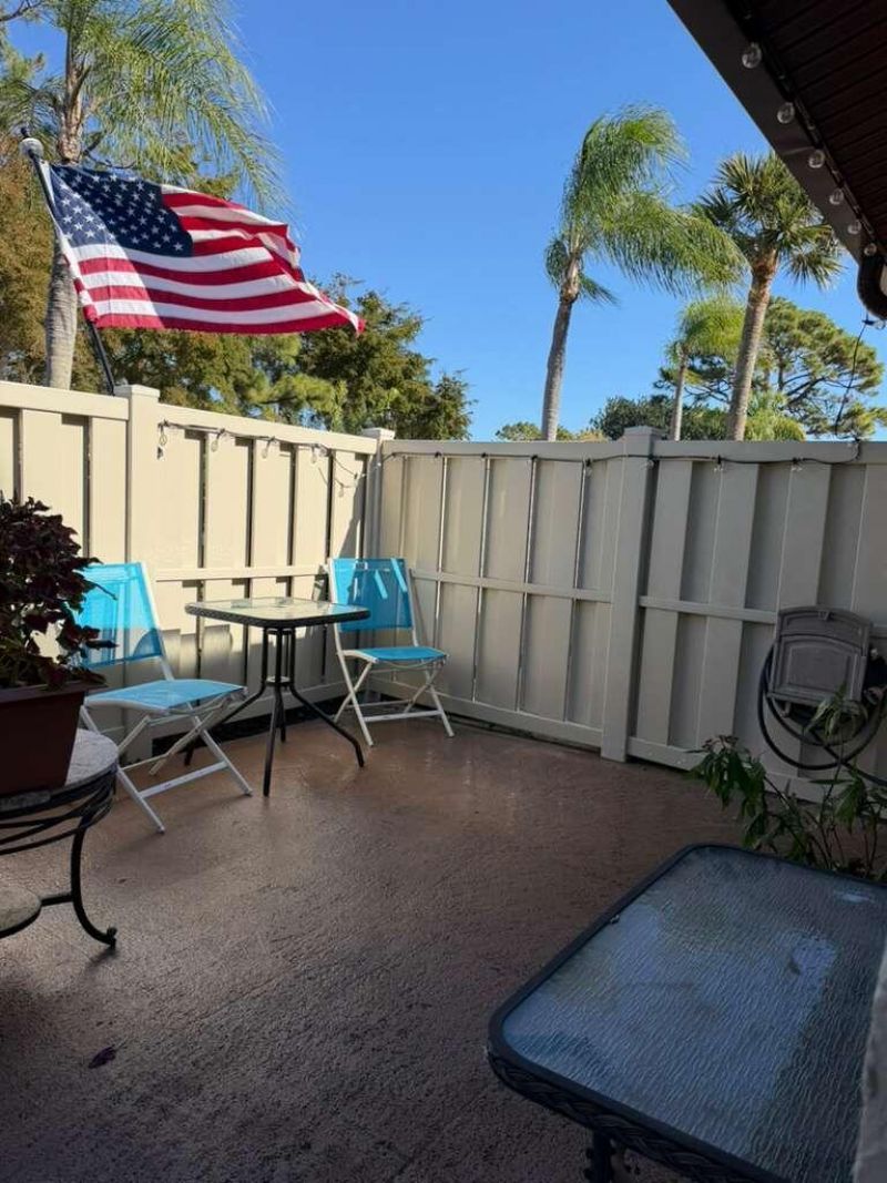 1017 Green Pine Boulevard, Unit F, West Palm Beach, FL 33409 Photo