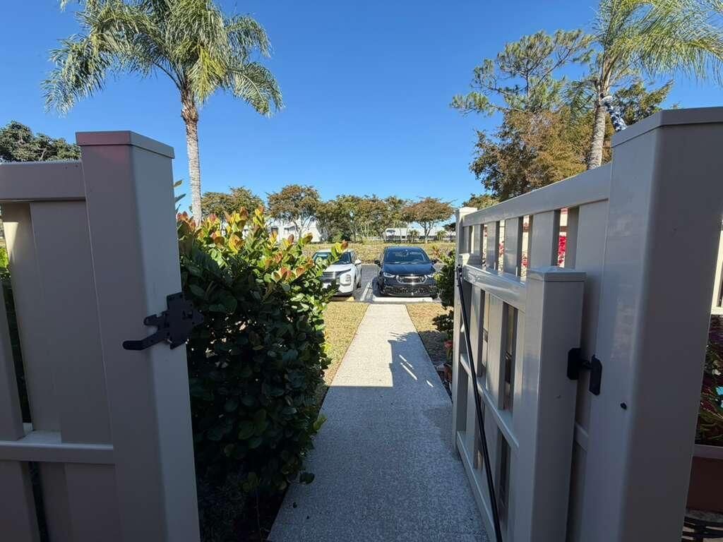 1017 Green Pine Boulevard, Unit F, West Palm Beach, FL 33409 Photo