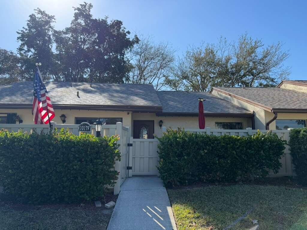 1017 Green Pine Boulevard, Unit F, West Palm Beach, FL 33409 Photo