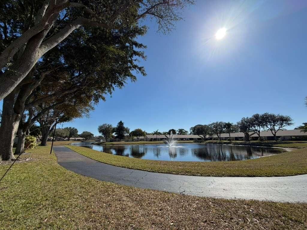 1017 Green Pine Boulevard, Unit F, West Palm Beach, FL 33409 Photo