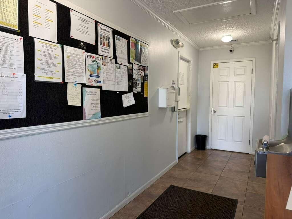 1017 Green Pine Boulevard, Unit F, West Palm Beach, FL 33409 Photo