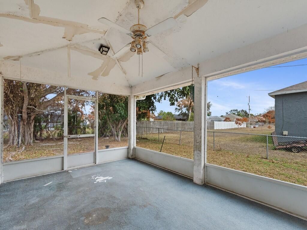 5718 NW North Macedo Boulevard, Port Saint Lucie, FL 34983 Photo