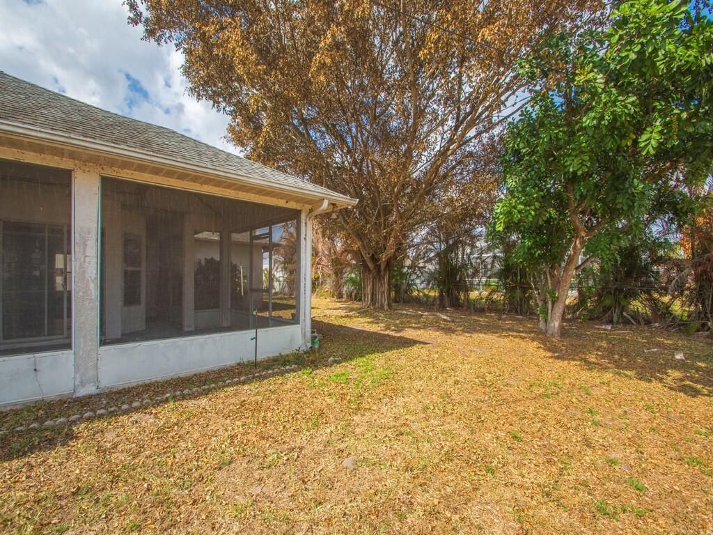 5718 NW North Macedo Boulevard, Port Saint Lucie, FL 34983 Photo