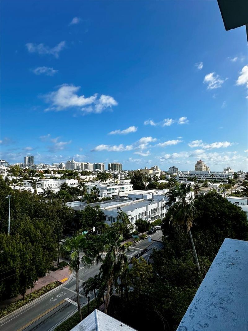 1020 Meridian Ave, Unit 811, Miami Beach, FL 33139 Photo