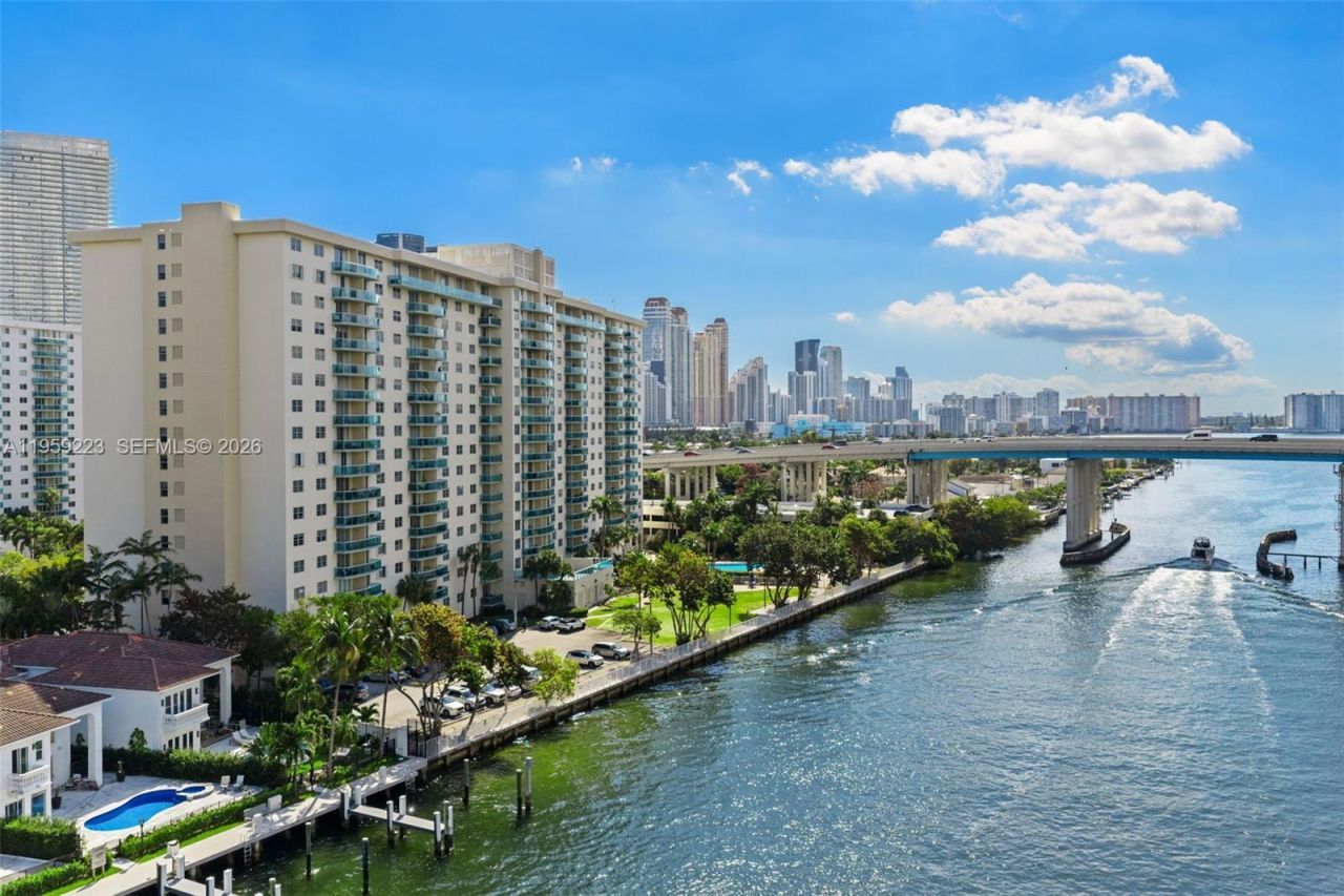 19390 Collins Ave , Unit 1221, Sunny Isles Beach, FL 33160 Photo