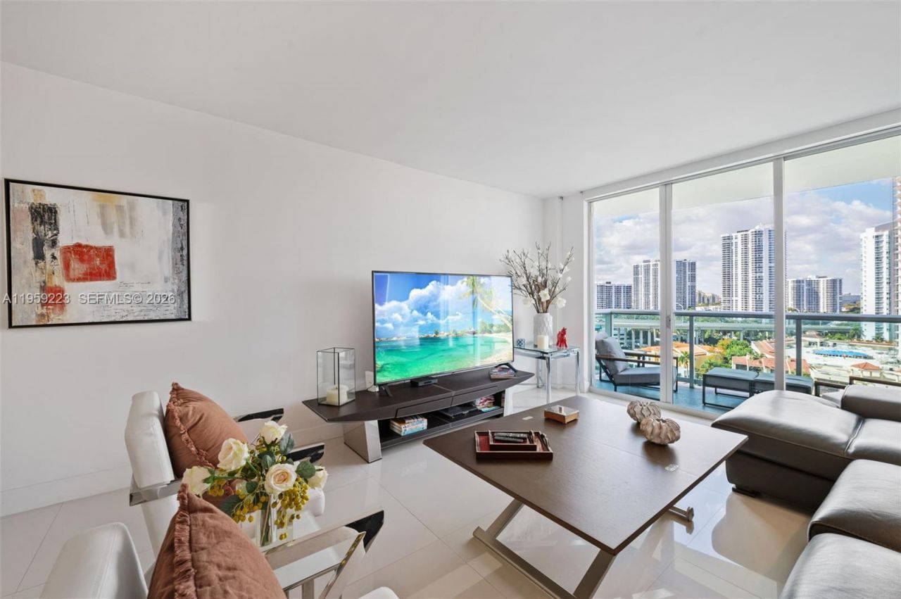19390 Collins Ave , Unit 1221, Sunny Isles Beach, FL 33160 Photo