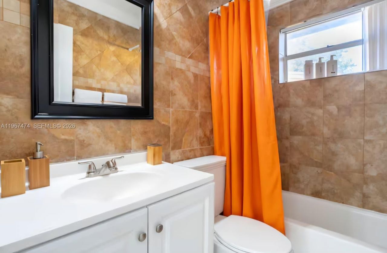 7881 E Sheridan St, Unit 7881, Hollywood, FL 33024 Photo