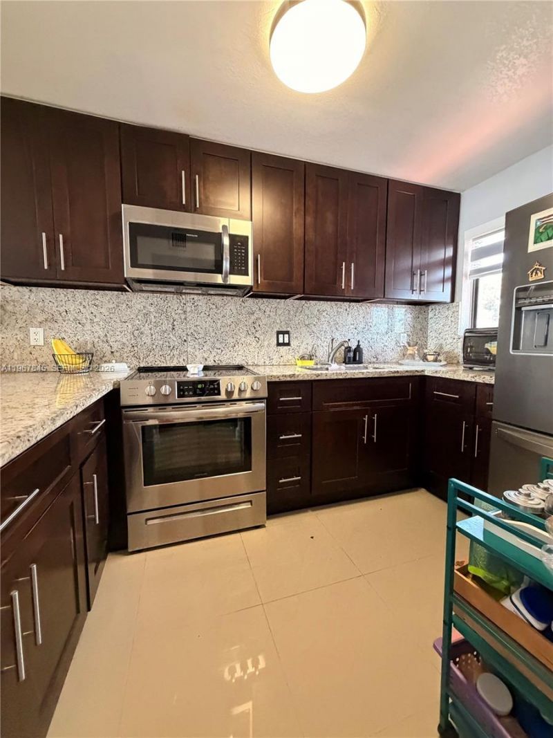 5701 W 28th Ave, Unit 5701, Hialeah, FL 33016 Photo