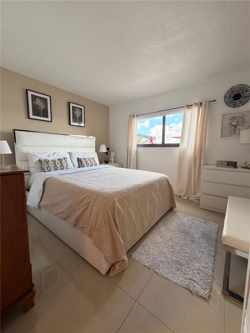 5701 W 28th Ave, Unit 5701, Hialeah, FL 33016 Photo