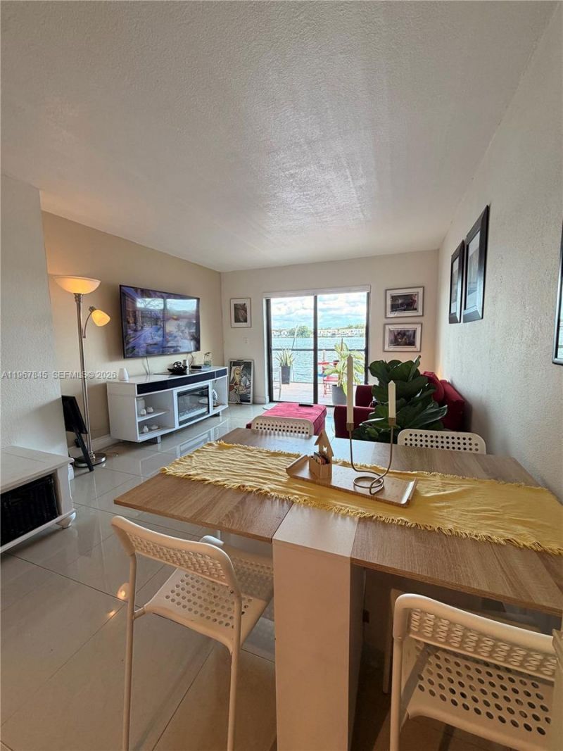 5701 W 28th Ave, Unit 5701, Hialeah, FL 33016 Photo