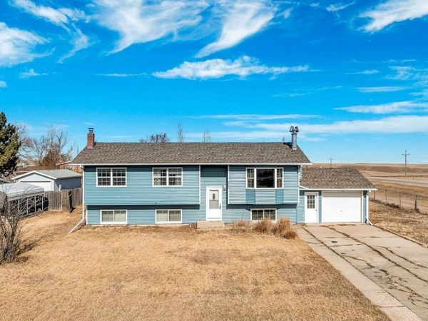 802 ROSILEE LN, Rapid City, SD 57701